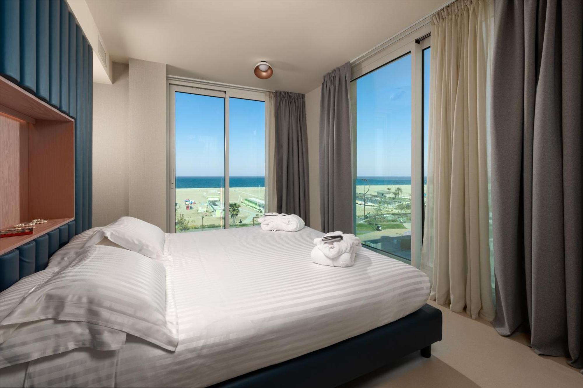 Mercure Hotel Rimini Artis Exterior photo