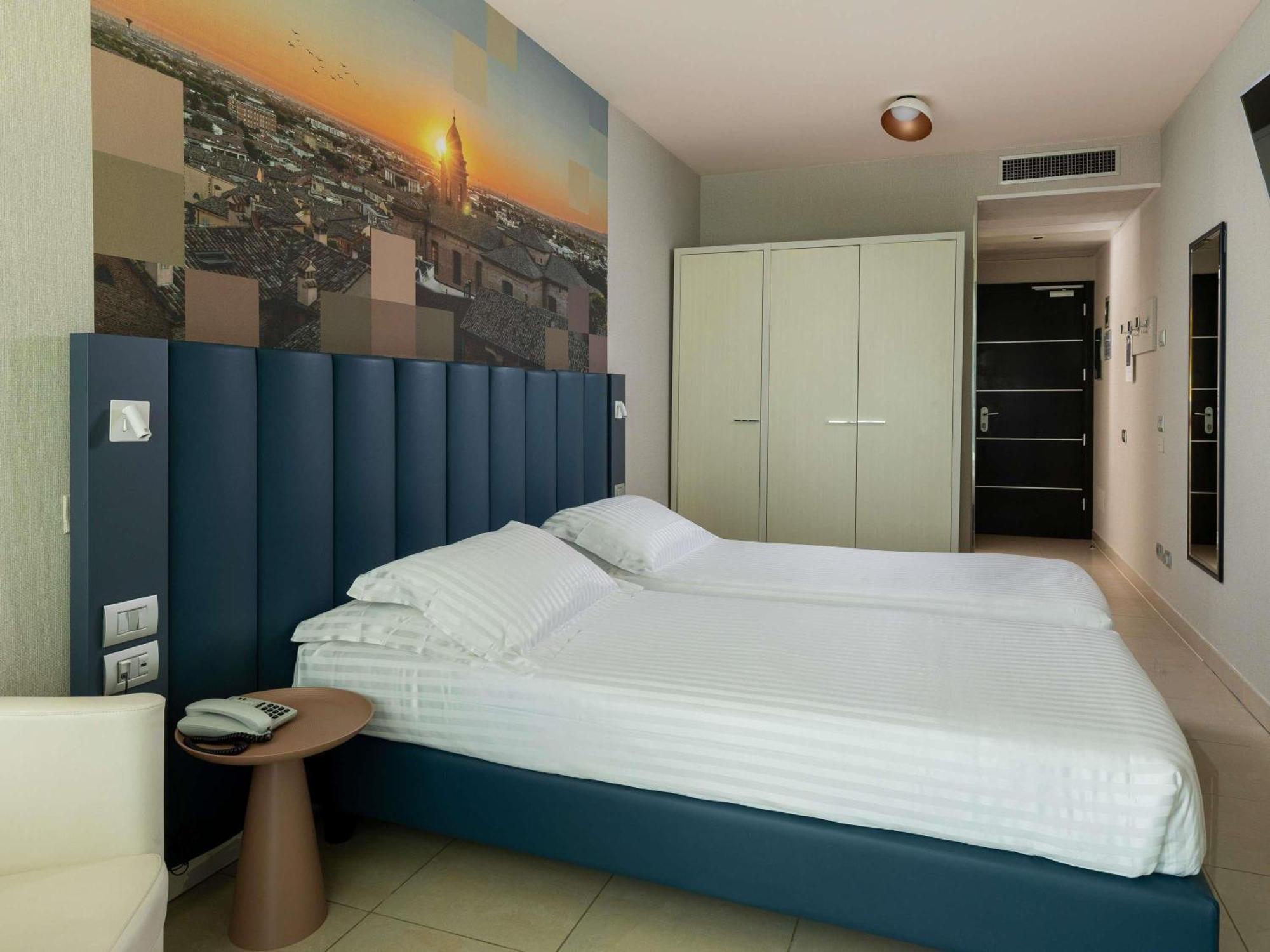 Mercure Hotel Rimini Artis Exterior photo